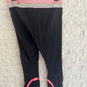Lulu lemon crop leggings size 6
